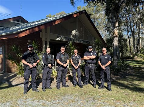 Think before you click: Urging young men to be critical consumers of