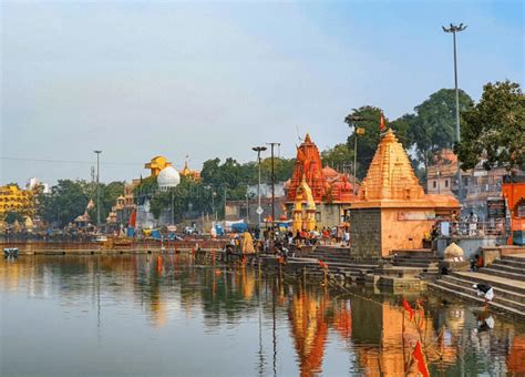 ram ghat ujjain shipra river ghat history aarti travel guide