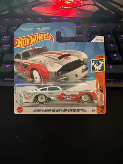 Hot Wheels Aston Martin DB4GT High Speed Edition Neu und originalverpackt in Kriegstetten für