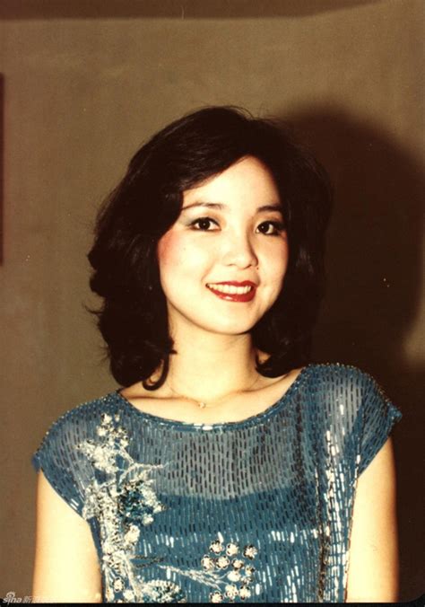 Teresa Teng - Biography & Pictures | ChordCAFE