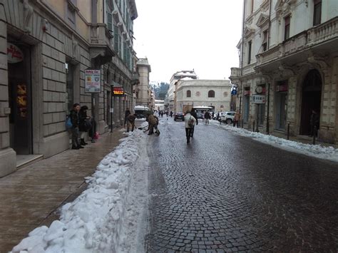 Ecco Le Vie Di Ascoli Dove Dal Sar Obbligatorio Avere Gomme Da Neve