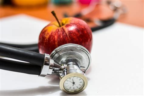 Holistic Ways to Improve Your Health - The Aspiring Gentleman