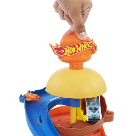 Ігровий набір Бургерна в центрі міста Hot Wheels HDR26