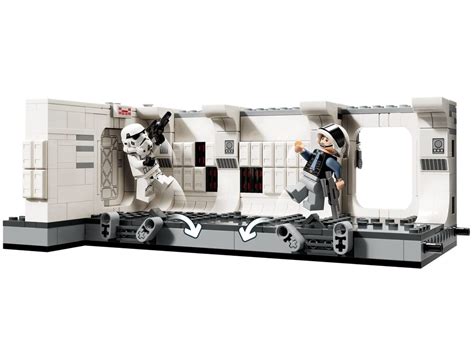 LEGO Star Wars 75387 Посадка на Тантив IV | playzone.com.ua