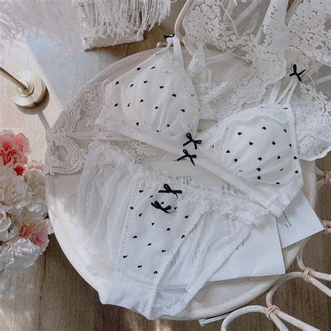 Wriufred Underwear Suit Girl Sweet Cute Hollow Embroidery Lingerie Set Cotton Lace Edge Tube Top