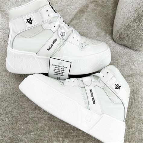 NAKED WOLFE BOTA BLANCA YERBABUENA