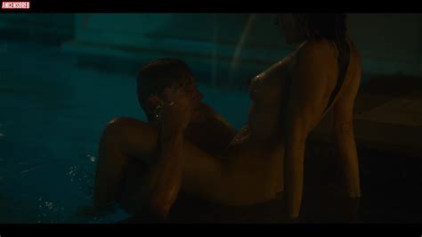 Sex Life Nude Pics Page