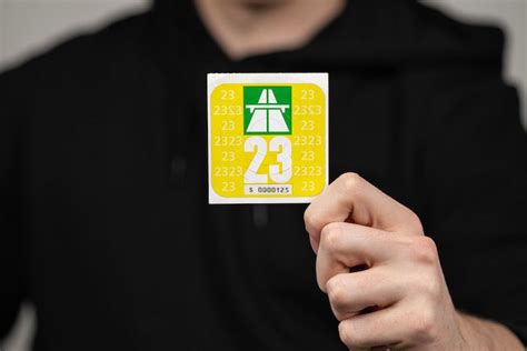 В 2023 году в Швейцарии введут электронные виньетки - Всё о Швейцарии ...