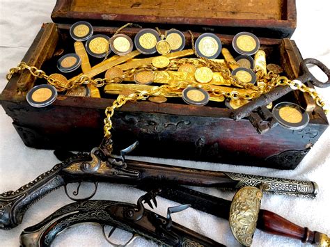 Authentic Treasure Chest (Really held Gold Doubloons) - Pirate Gold Coins