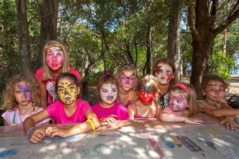 What You Need to Know Before Trying Naturism Family Nudist With Your Kids - k7bujvx