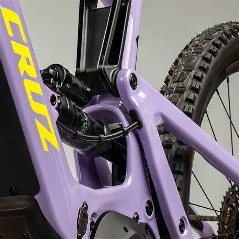 Santa Cruz Bullit CC S Electric Mountain Bike 2023 - Lavender