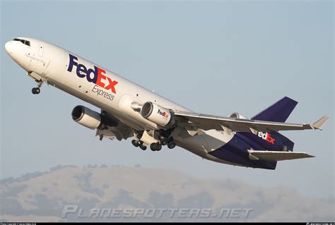 N592FE FedEx Express McDonnell Douglas MD 11 F Photo By Aaron Edwin