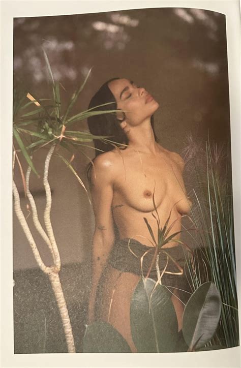 Celeb Ebony Zoë Kravitz Nude Photo 38 Thefappening2015