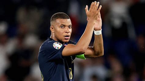 Mbappe è un nuovo giocatore del Real Madrid c è il comunicato