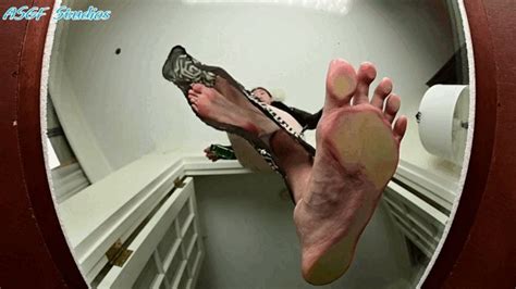 One And Only With Some Glass CRUSH Pt MOV Amateur Soles Giantess And Footjobs Clips Sale