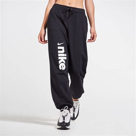 Buy Nike Womens Sportswear Fleece Varsity Joggers In Dubai Uae Sss