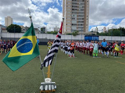 Ibrachina Arena Sedia O Torneio De Futebol Feminino Das Comunidades Apecc