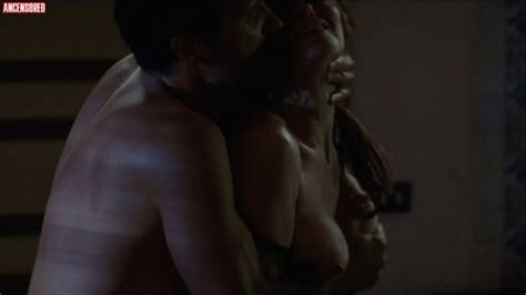 Naked Romina Mondello In The Island Of Secrets Kor