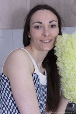 WeAreHairy Christine Rivers Christine Rivers Gets Naked After