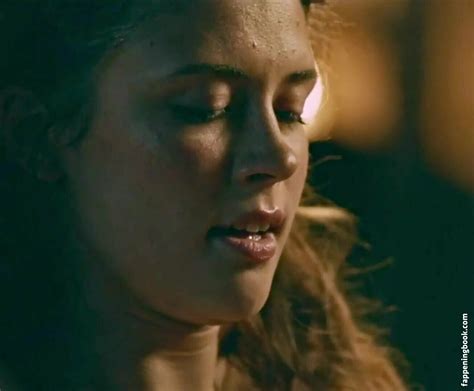 Mia Tomlinson Nude OnlyFans Leaks Fappening FappeningBook