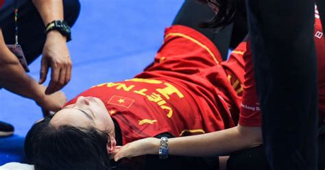 Hot Girl B Ng R Tr Ng Th O Vy Ng P U Xu Ng S N V N Xin Ti P T C Thi U Cho B Ng R N