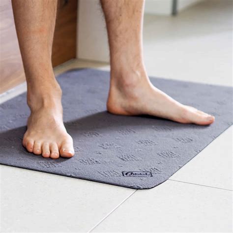 Conni Absorbent Anti Slip Mat - Classic - Medimart
