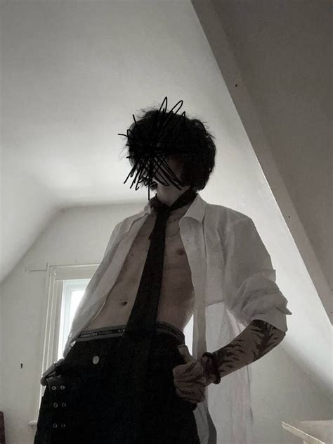 Pin by nyblaxz 666 on Ваши пины in 2025 Cute emo guys Hot emo guys