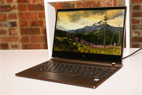 HP adds privacy screen to Spectre x360 13, white Spectre 13 - CNET