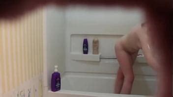 Escond A Mi D Ndose Una Ducha Xvideos