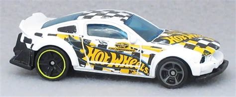 Hot Wheels Spoiler Alert Ford Mustang Universo Hot Wheels