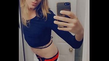 Slides Her Panties XVIDEOS