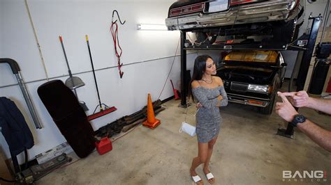 Tanned Brunette Sucks And Fucks Long Prick In Pov Photos Gia Vendetti Milf Fox