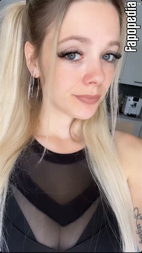 Anne Wuensche Nude Onlyfans Leaks Photo Fapopedia