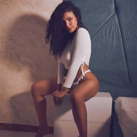 Delicious Masturbation In The Gym Free Porn Ad Xhamster