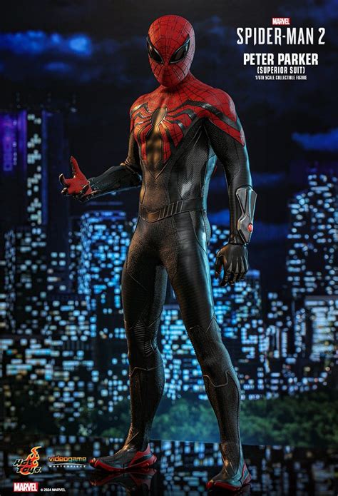 Hot Toys Peter Parker Superior Suit Marvels Spider Man