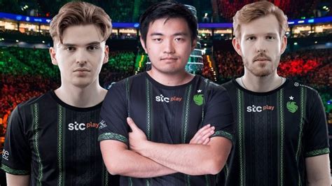 Team Falcons discuss serious issue within the team | Hawk Live