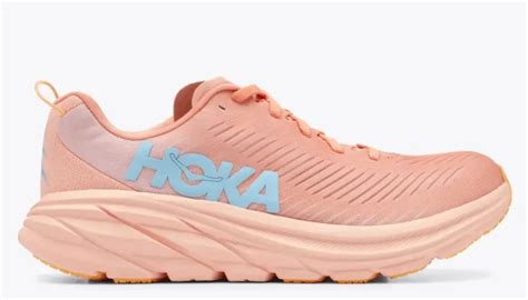 Best Hoka Shoes For Nurses According To A Foot Specialist