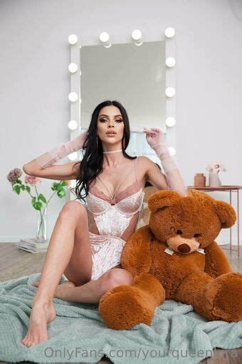Yourqueenkira Nude Leaks OnlyFans Leaked Models The Fappening Leaked Photos