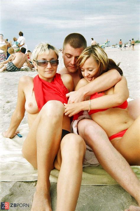 Mix Up Nude And Nailed In Public ZB Porn