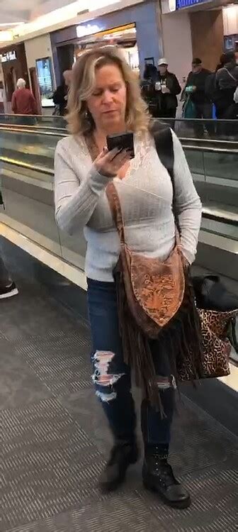 Sexy Blonde Milf With Huge Tits Boobs Forum