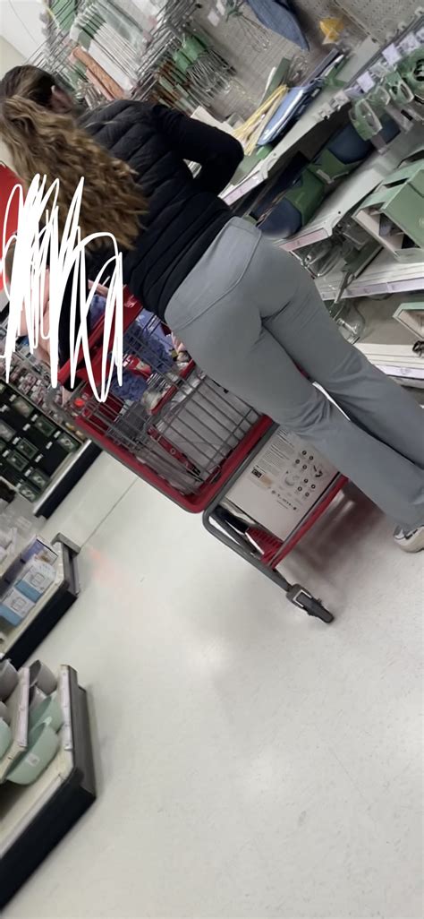 Super Tight Latina Milf Tight Grey Leggings Spandex Leggings Yoga Pants Forum