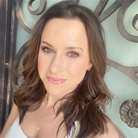 Lacey Chabert family - husband, kids, parents, siblings - Familytron