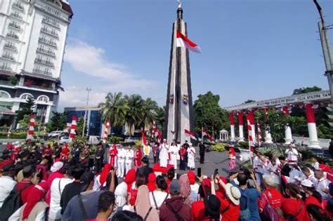 Hut Ke 77 Ri Kota Bogor Gelar Doa Bersama Lintas Agama Di Tugu Kujang