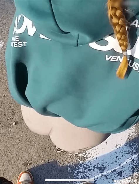 Joysemmi Nude OnlyFans Leaks Fappening FappeningBook