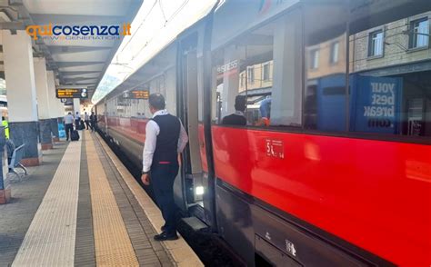 Trenitalia Al Via In Calabria L Orario Invernale Decine Di Frecce Av