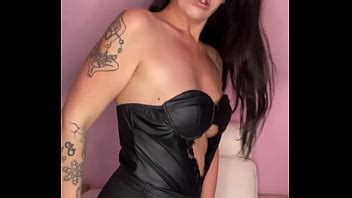 Do You Crave A Big Thick Strapon Going All The Way Up In Your Ass Are You That Kinky XVIDEOS