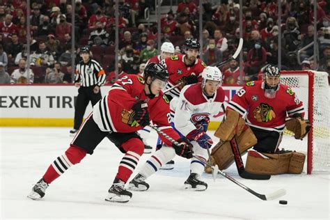 Blackhawks Edge Canadiens As Lukas Reichel Makes Nhl Debut Chicago Sun Times