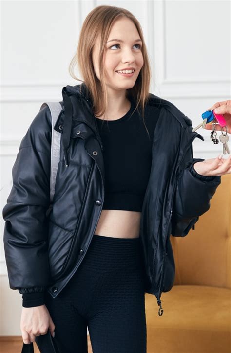 Forumophilia PORN FORUM Brand New Cute Teen Girl Fucked Hard On Armchair