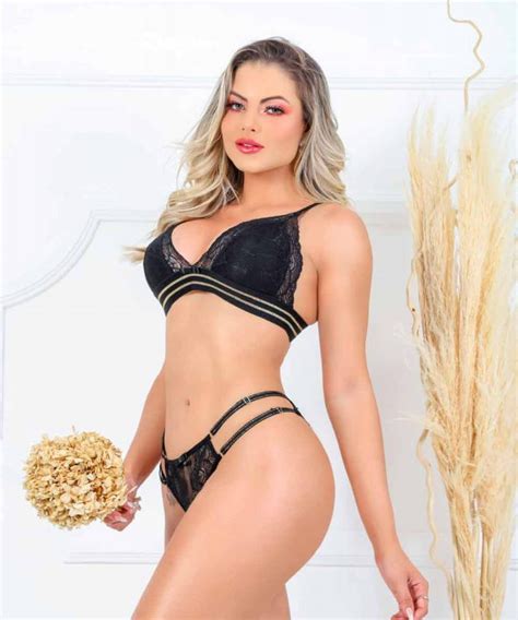Conjunto Alice Em Renda Sem Bojo Detalhes Em Fio Dourado Aline Lingerie