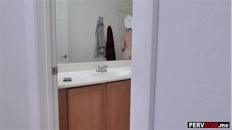 Shaving My Pussy For The First Time Porn Videos LetMeJerk